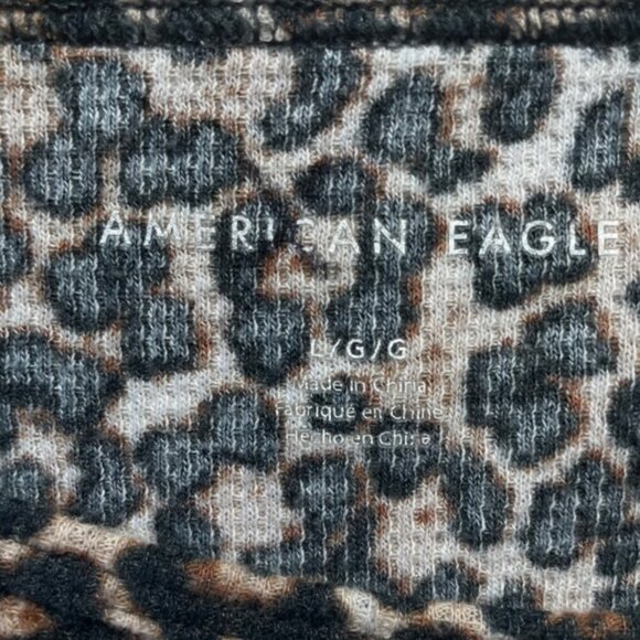 AMERICAN EAGLE Leopard Print Crop Top - Size Large - Picture 6 of 8